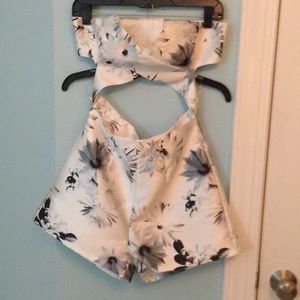 Strapless romper